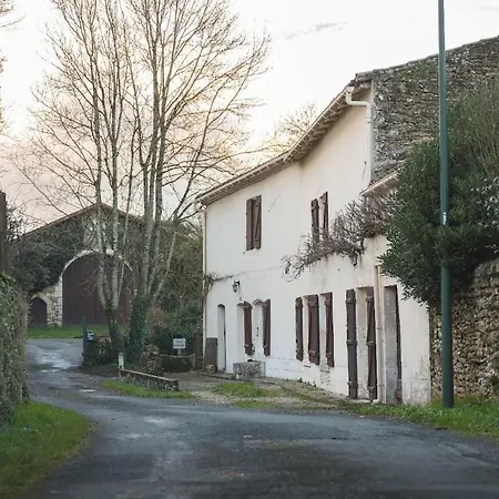 La Maison De La Grange בית נופש *